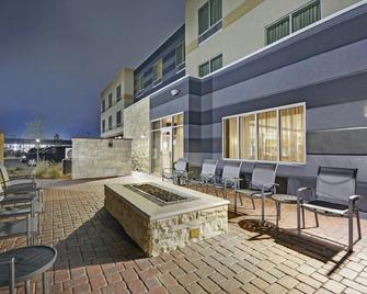 Fairfield Inn & Suites by Marriott Savannah SW/Richmond Hill - Richmond Hill - Terasa