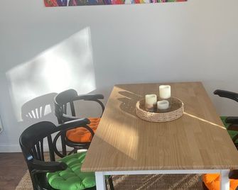 Ferienwohnung Pauline - Plon - Eetruimte