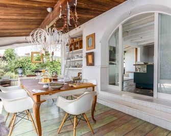 Le Rondini Solo Adultos - Mont-ras - Comedor