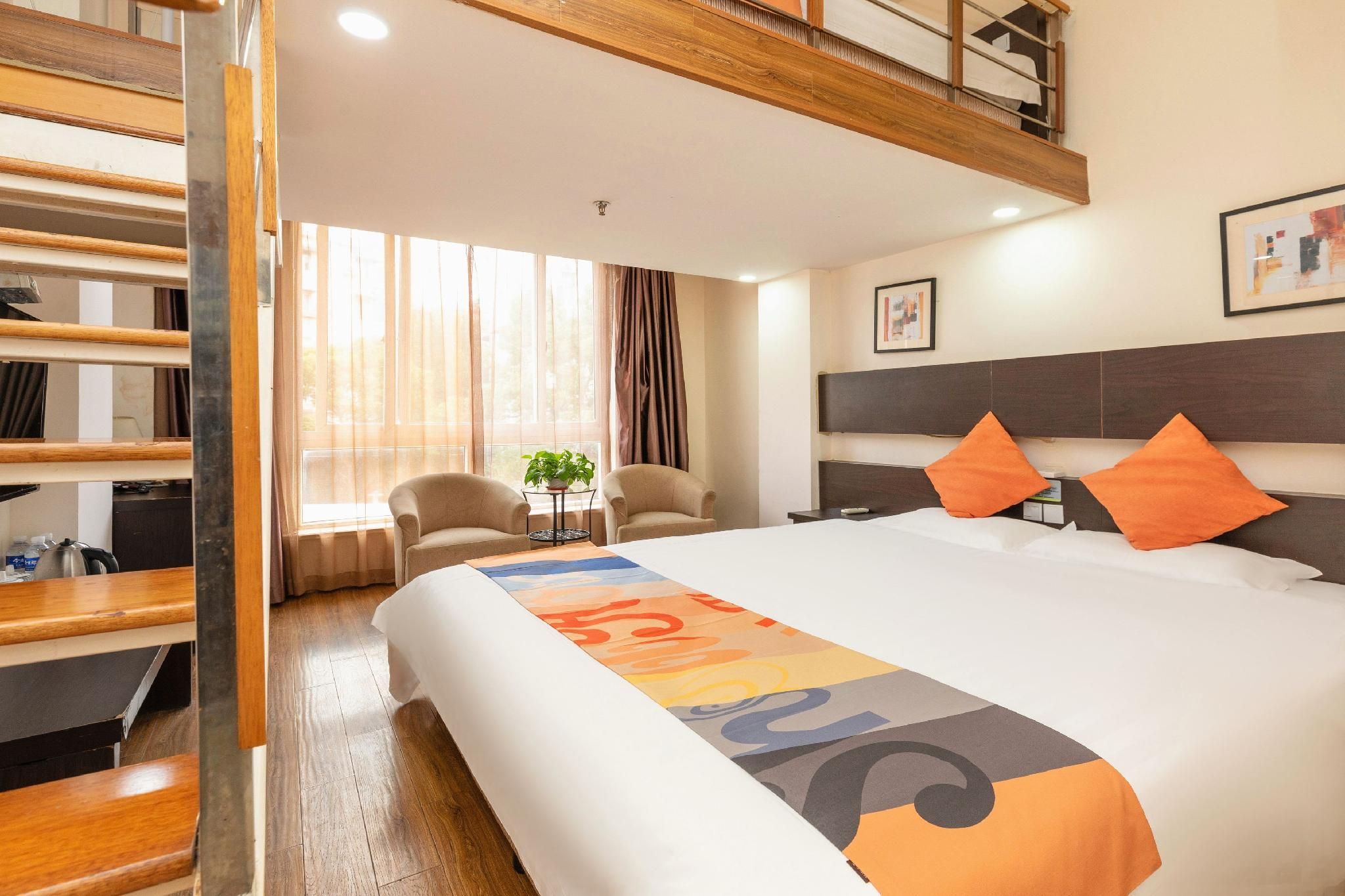 Rentai bussiness Hotel