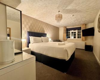 Marina Court Hotel - Weymouth - Bedroom