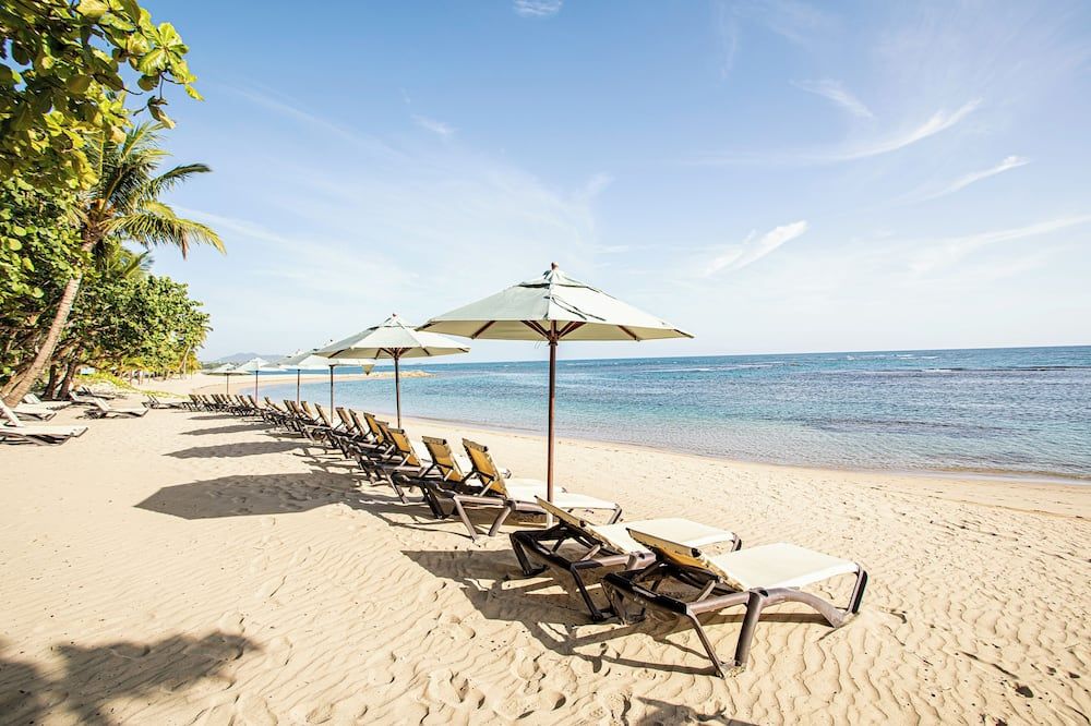 في إتش جران فينتانا بيتش ريزورت - شامل جميع الخدمات