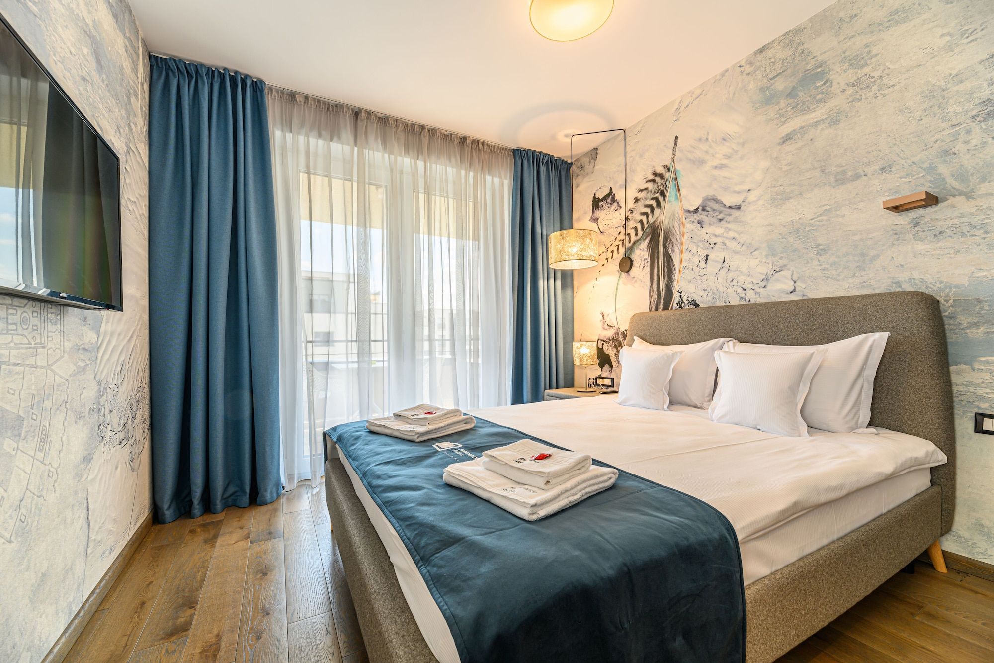 Promenada Studios - Braşov - Chambre