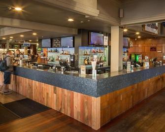 The Cobb Hotel - Palmerston North - Bar