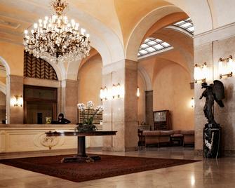 Hotel Vittoria - Brescia - Vastaanotto