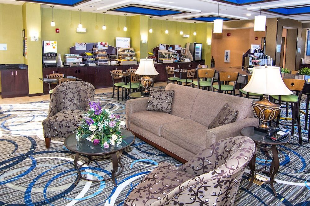 Other view of Holiday Inn Express & Suites Elkton - University Area