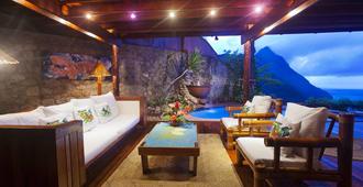 Ladera Resort - Soufrière - Wohnzimmer