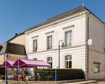 Le petit Védaquais - Vaas - Gebouw