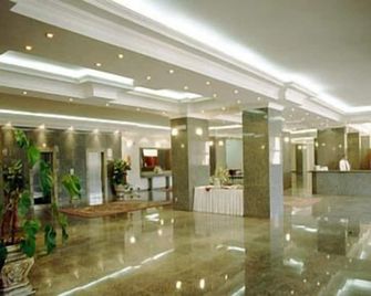 Obeid Plaza Hotel - Bauru - Lobby