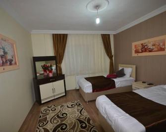 Evrim Hotel - Hacıbektaş - Bedroom