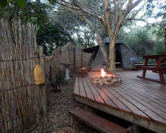 Woodcutter's Bush Camp at The Old Trading Post - Wilderness - Patio