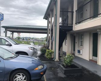 Rodeway Inn - Glade Spring