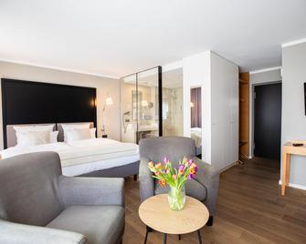 Select Hotel Friedrichshafen - Friedrichshafen - Phòng ngủ