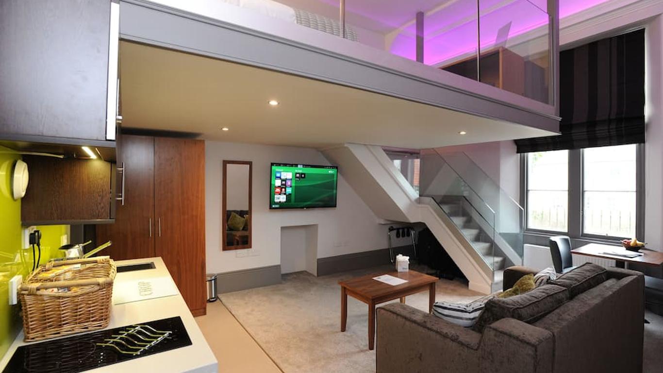 Court Residence