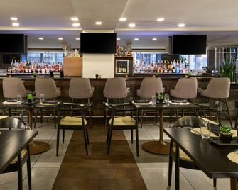 Renaissance Cincinnati Downtown Hotel - Cincinnati - Restaurant