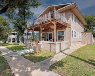 The Charming Chestnut - Arkansas City - Edificio
