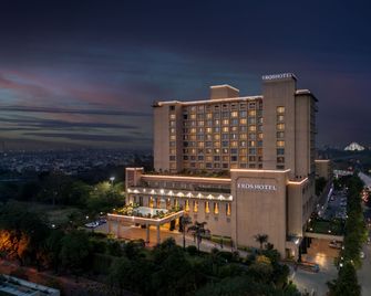 Eros Hotel New Delhi by IHG - New Delhi - Building