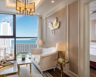 Melia Vinpearl Nha Trang Empire - נה טראנג - חדר שינה