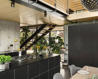 Modern industrial dream with sunny rooftop - Stabekk
