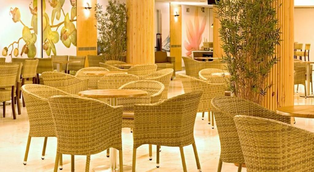 تاهيتي بلايا سويتس