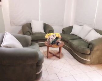 Apartotel La Cañada - Santa Bárbara de Heredia - Huiskamer