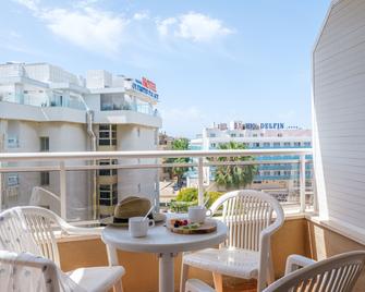 Apartamentos California - Salou - Balcony