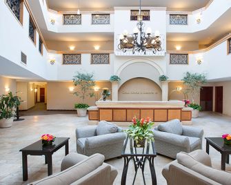 Coast Burbank Hotel - Burbank - Hall d’entrée