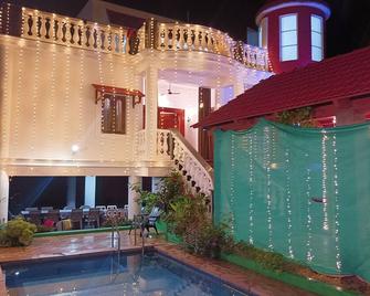 Villa Serenity Le Sejour Pondicherry - Pondicherry - Pool