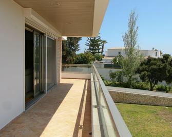 Aparts & Suites summer cascade Alvor - Alvor - Balkon