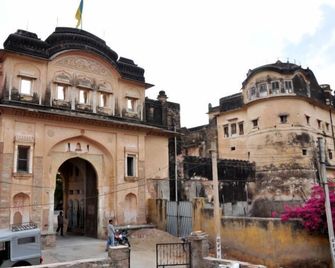 Castle Khandela A Heritage Castle - Khandela