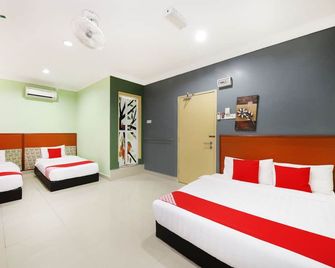 OYO 720 Corridor Hotel 2 - Pekan - Bedroom