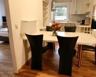 Hotel Pegasus - מינכן - חדר אוכל