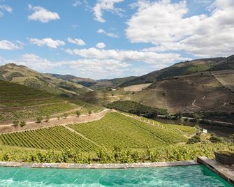 Quinta Nova Winery House - Relais & Châteaux - Covas do Douro - Pool