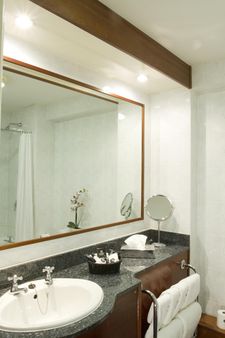 Ashling Hotel Dublin - Dublin - Bathroom