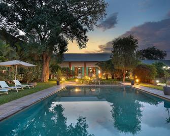 Protea Hotel by Marriott Ndola - Ndola - Pool