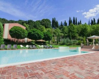 Hotel Antica Tabaccaia - Terranuova Bracciolini - Zwembad