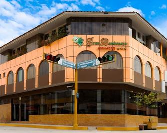 Hotel Bombonaje - Rioja - Edificio