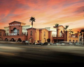 Silver Sevens Hotel and Casino, a Wyndam Garden - Las Vegas