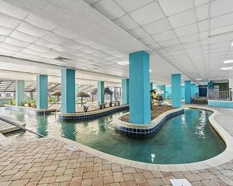 Ocean View King Suit at Landmark Myrtle Beach - Myrtle Beach - Pool