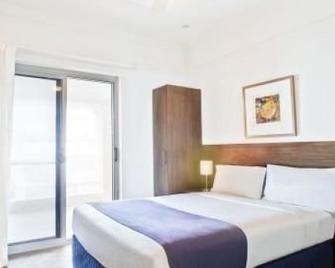 Sea Breeze - Between Cottesloe Beach & Swan River - Cottesloe - Slaapkamer