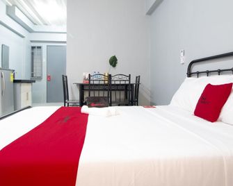 RedDoorz @ Sunfields Lipa Batangas - Lipa City - Habitación