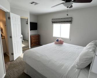 GetAways at Havasu Dunes Resort - Lake Havasu City - Makuuhuone