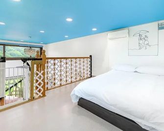 Gapyeong Sky Vill Spa Pension - Gapyeong - Bedroom