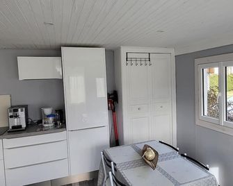 Nature getaway: cottage with grounds - Saint-Anthème