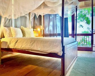 Sea House - São Tomé - Camera da letto