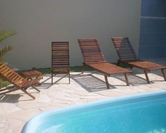 بوزادا كابوفا - كابو فريو - حوض السباحة