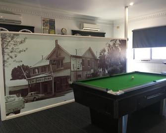Palm and Pawn Motor Inn - Wagga Wagga - Recepción