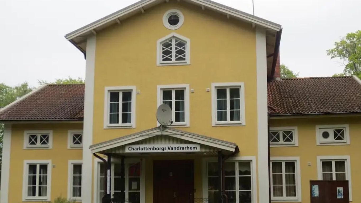 Charlottsborgs Camping & Vandrarhem
