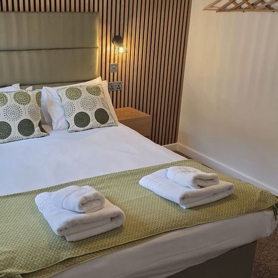 The New Inn Hotel image 1