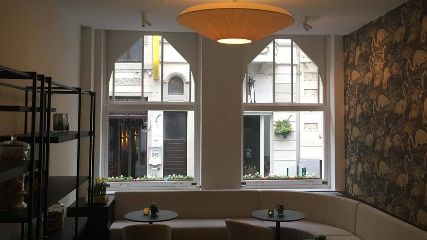 Hotel Louisa